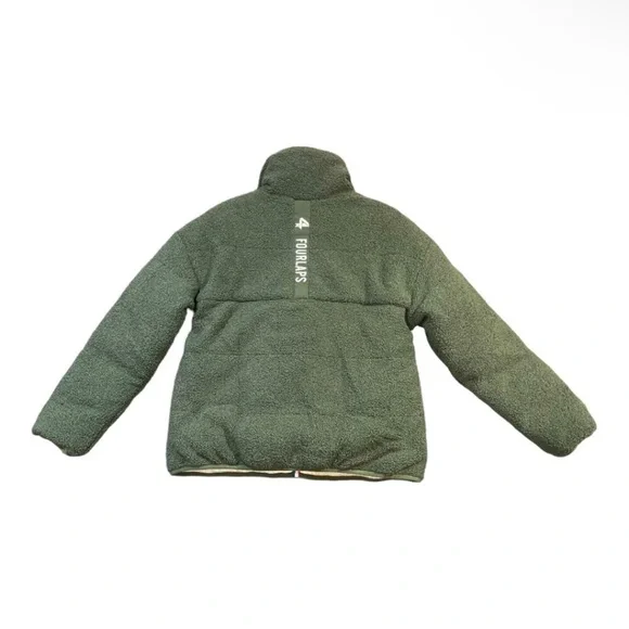 NWT FourLaps Polar Quilted Reversable Sherpa Jacket
Unisex Size S - Picture 12 of 12